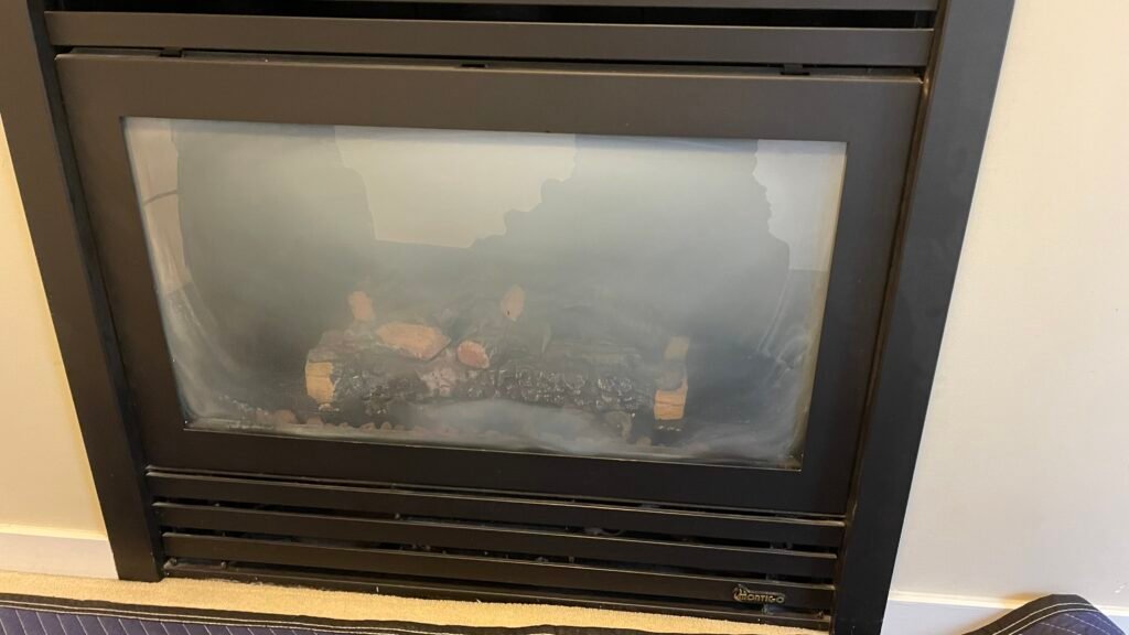 Gas fireplace glass problems and repair 