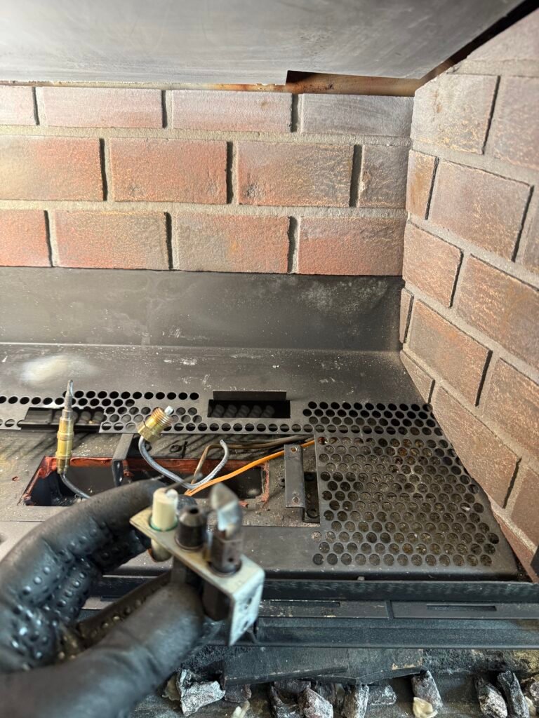 Gas Fireplace Pilot Light Won’t Stay Lit? 1 Gas fireplace pilot light won't stay lit